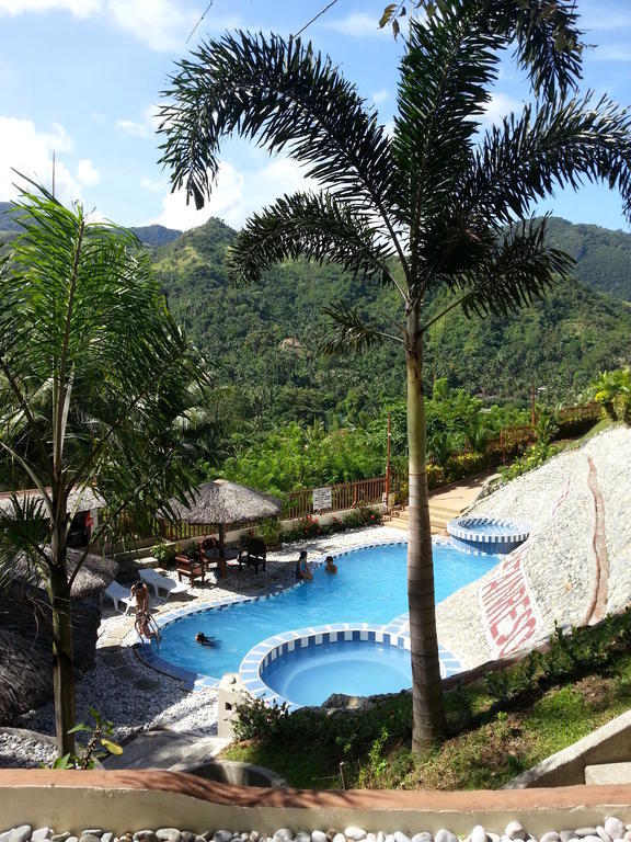 Tribal Hills Mountain Resort Puerto Galera Bagian luar foto