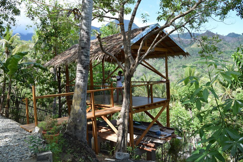 Tribal Hills Mountain Resort Puerto Galera Bagian luar foto
